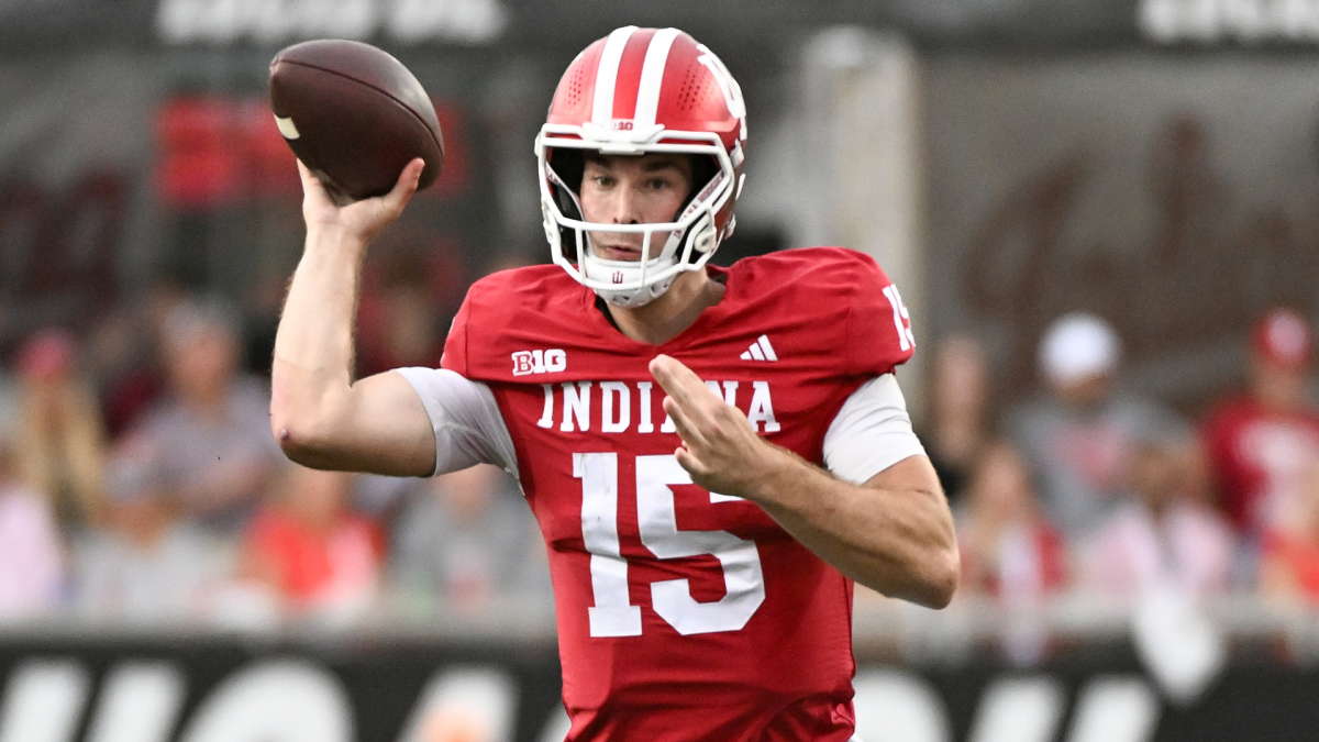 College football scores, live updates: Week 9 schedule features No. 2 Indiana vs. UCLA in Big Ten clash – CBS Sports